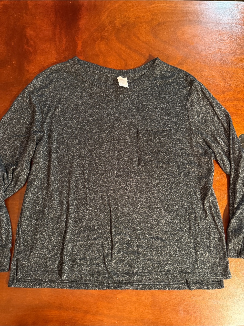 stars above Women's plus Black Heather Long Sleeve Hacci Pocket lounge Tee